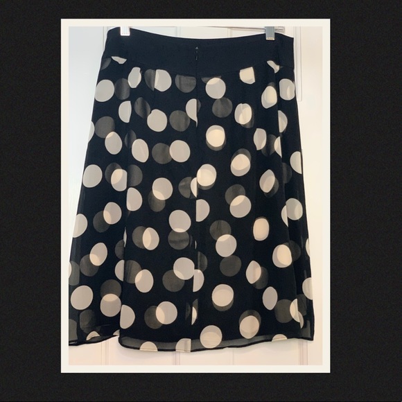 Ann Taylor Black Crepe Silk Skirt with Cream Polkadots - Picture 3 of 3